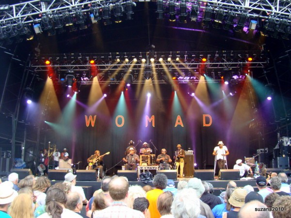 WOMAD12010